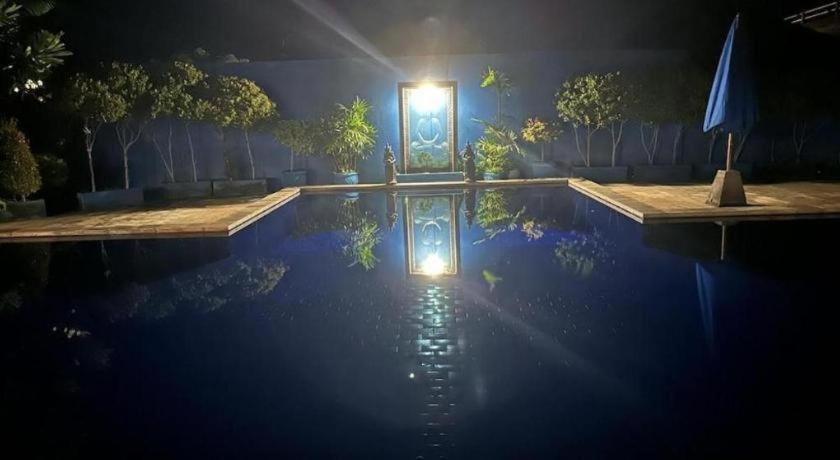 图兰本沉船潜水餐厅度假村 图兰奔 外观 照片